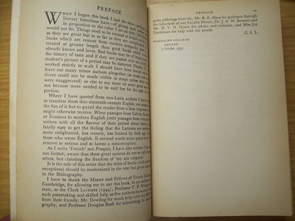 洋書 Literary Interest 913wbaP5+xL._UF1000,1000_QL80_.jpg